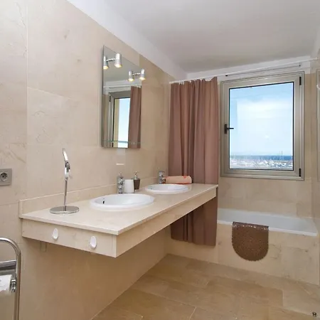 Sun Bay Villas, Lovely 3 Bed With Private Pool & Sea Views 빌라 *